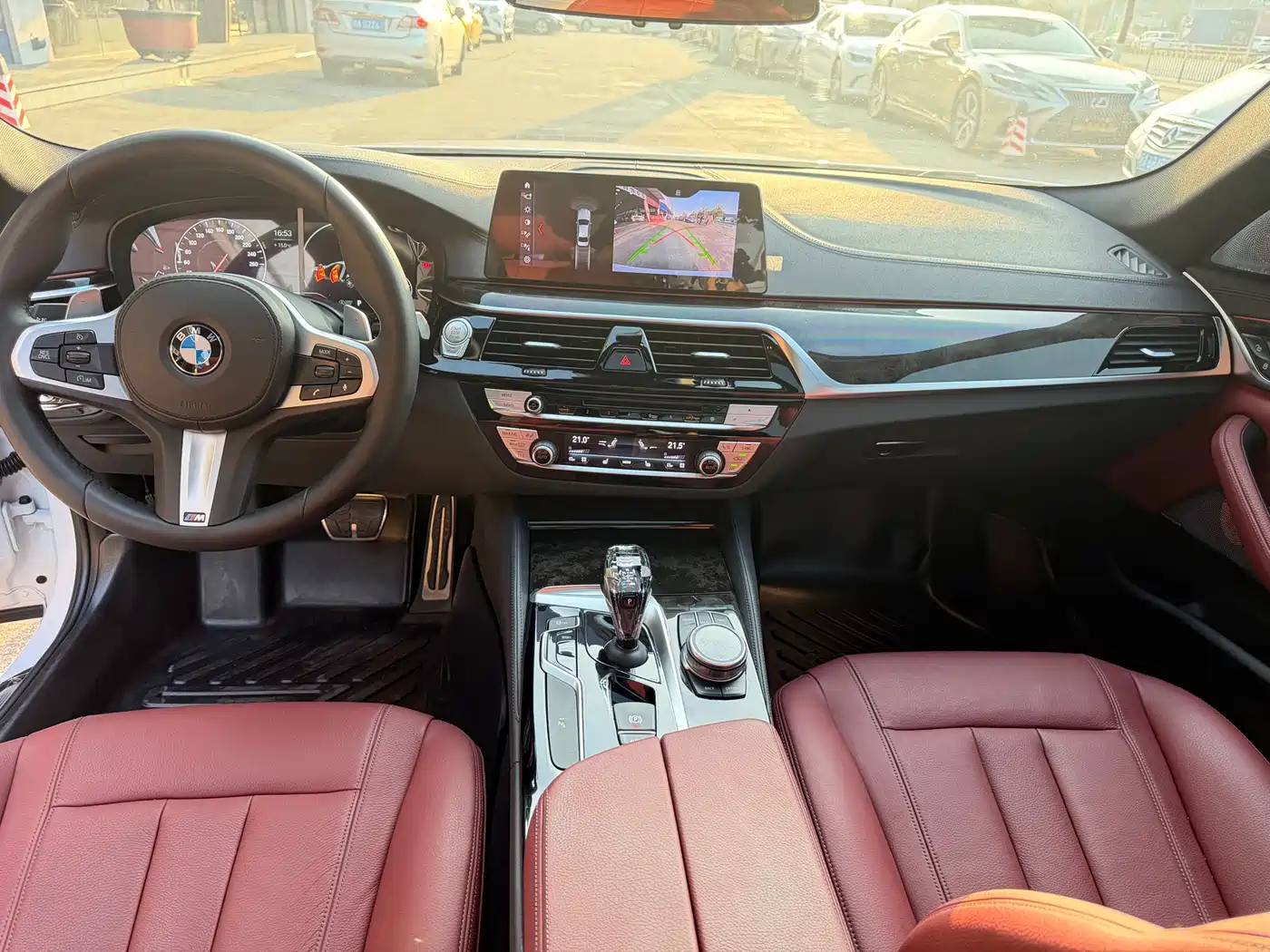 BMW 5 Series 2019 530Li Leading M Sport Package фото 6