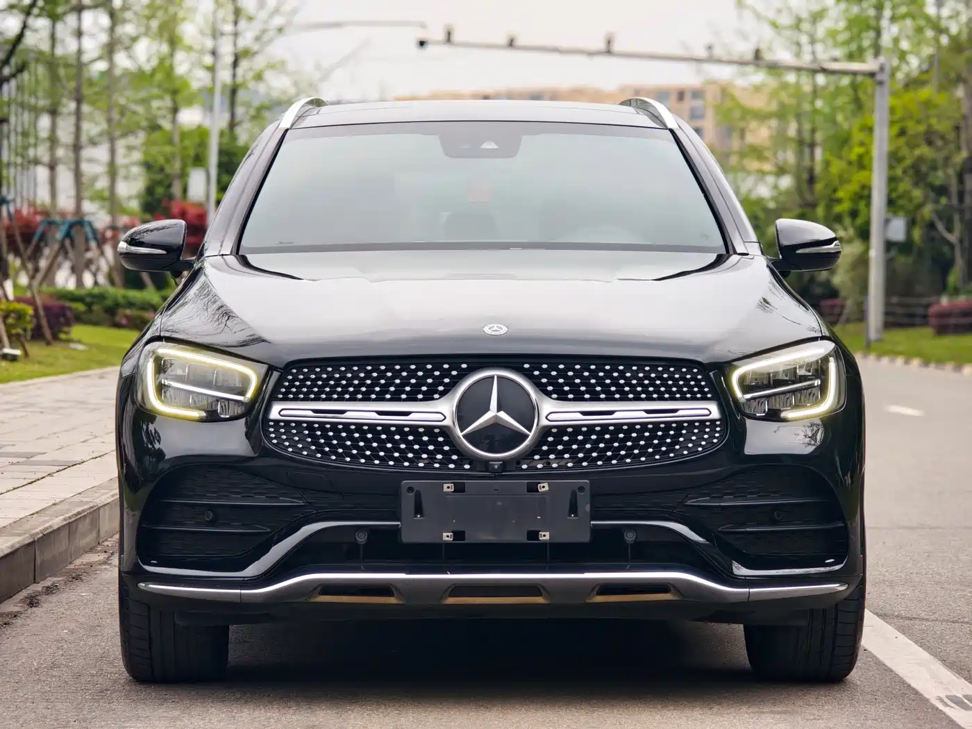Mercedes-Benz GLC 2020 Facelift GLC 300 L 4MATIC Dynamic фото 2