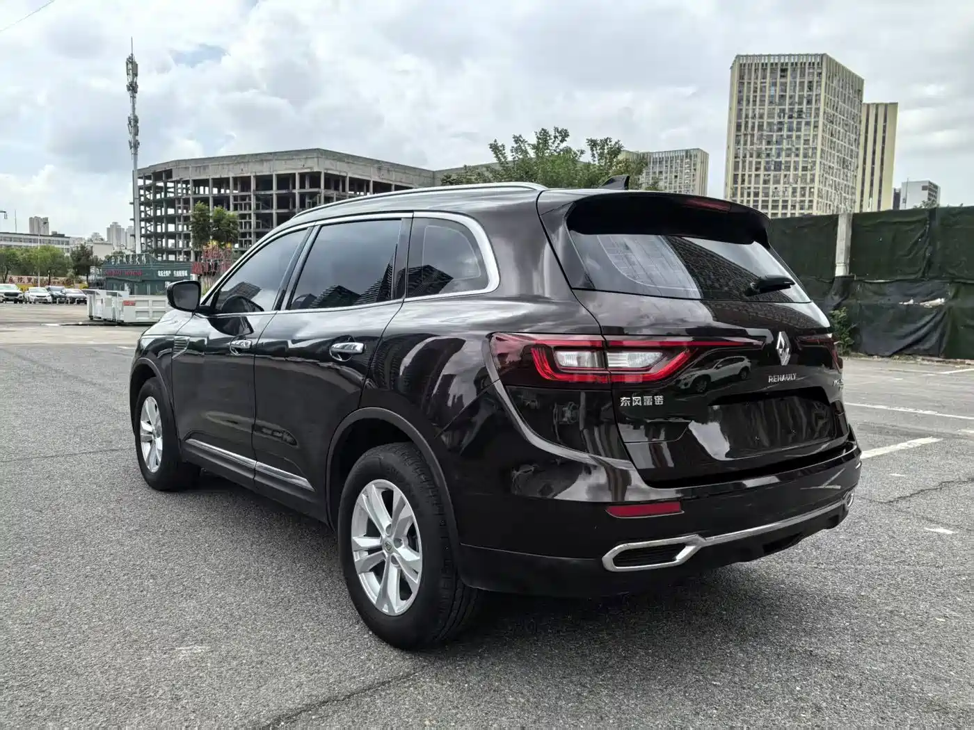 Renault Koleos 2019 2018 2.0L 2WD Luxury Edition