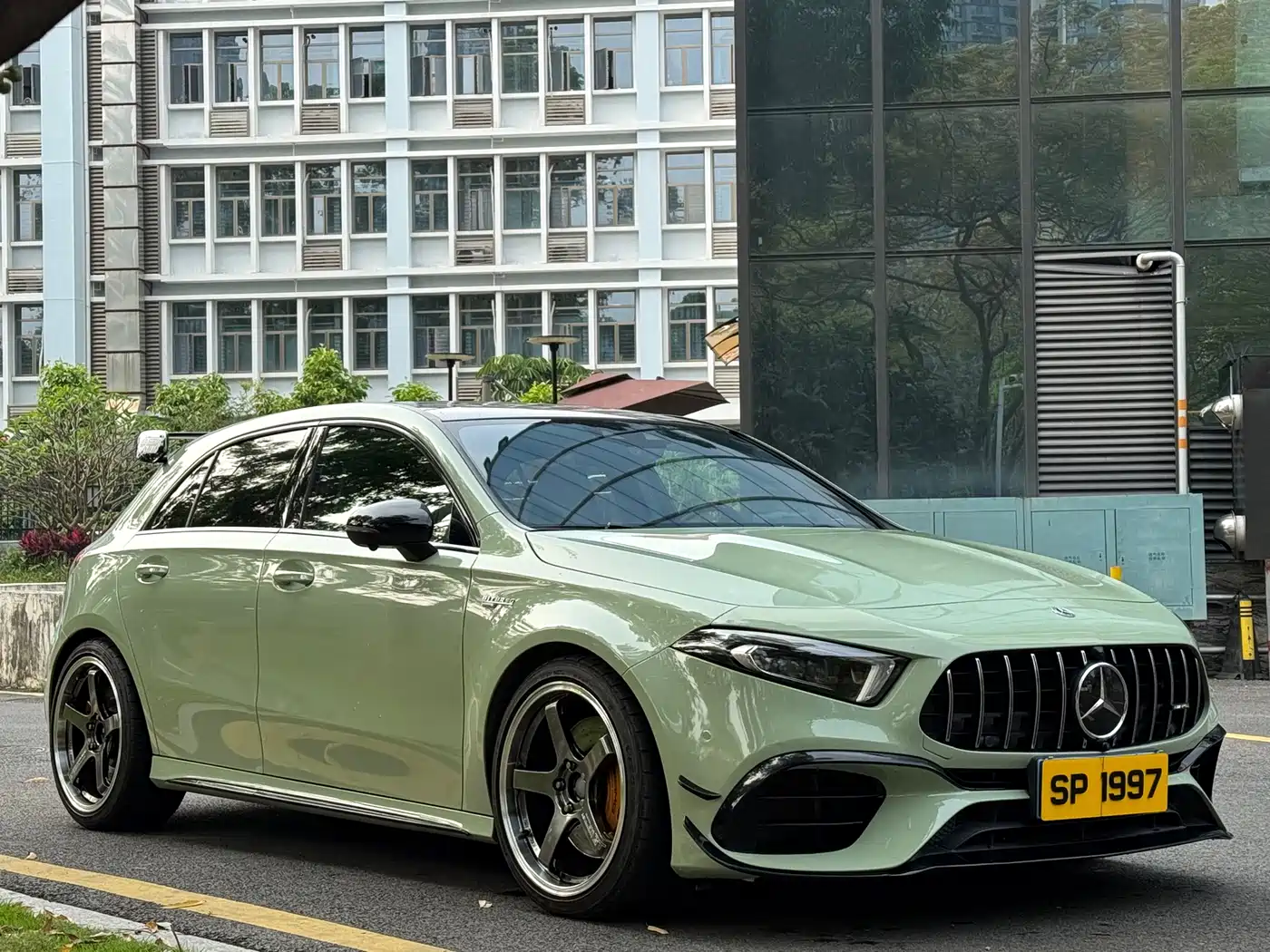 Mercedes-Benz A-Class AMG (Import) 2020 AMG A 45 4MATIC+ фото 3