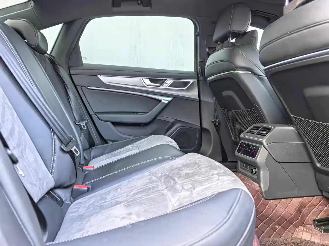 Audi A6L 2024 45 TFSI Premium Dynamic фото 5
