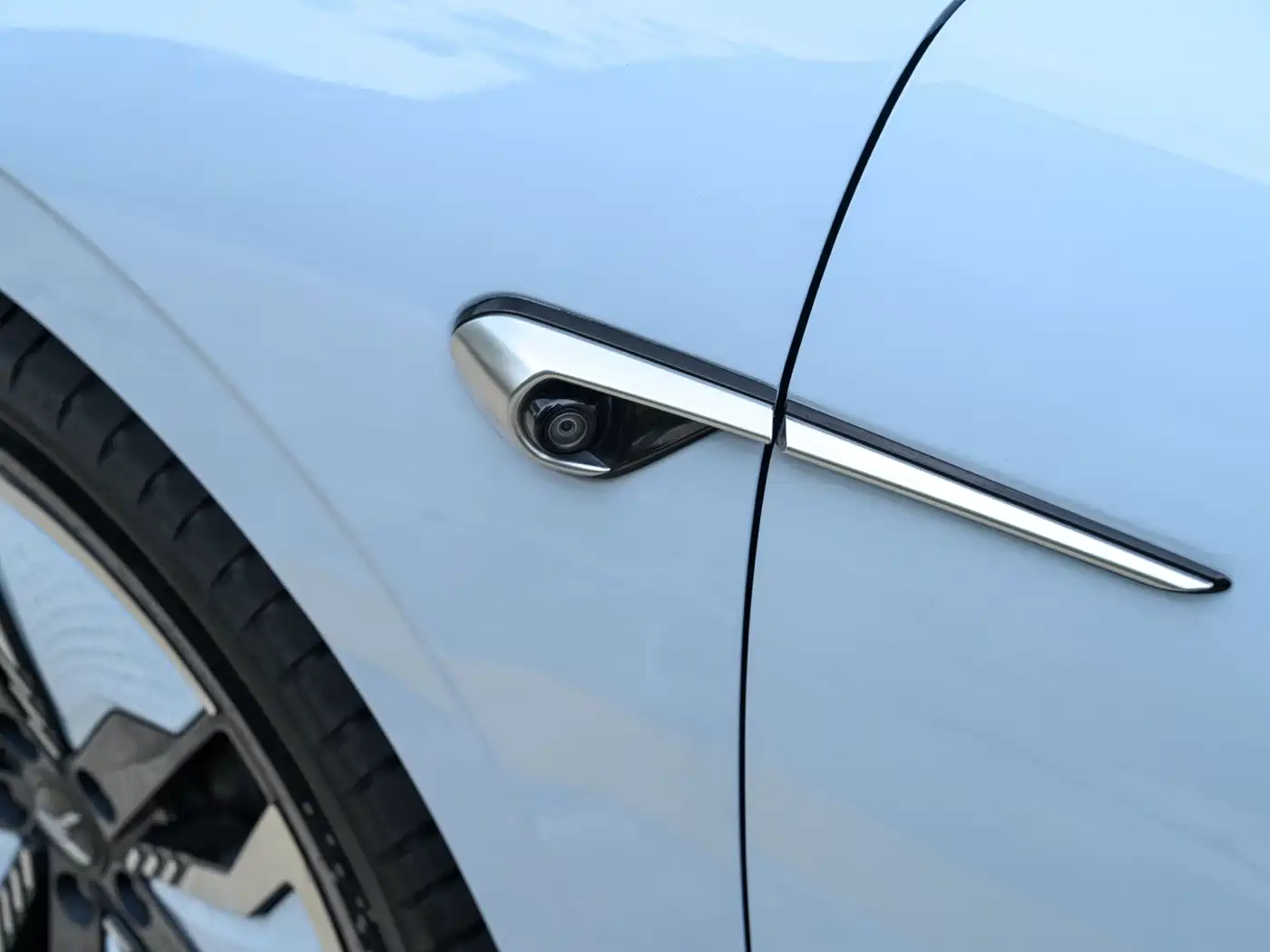 Voyah Auto VOYAH Zhuiguang 2023 4WD Flagship Edition фото 26