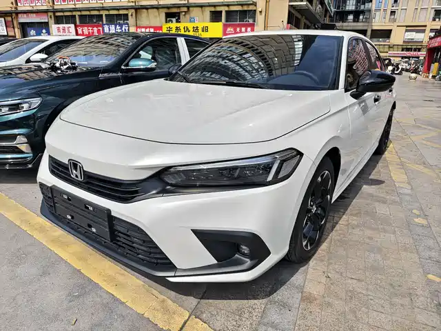 Honda Civic 2023 240TURBO CVT Dynamic Edition