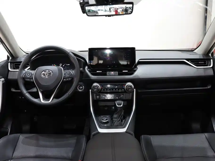 Toyota Wildlander 2023 Hybrid 2.5L E-CVT AWD Premium Edition фото 12