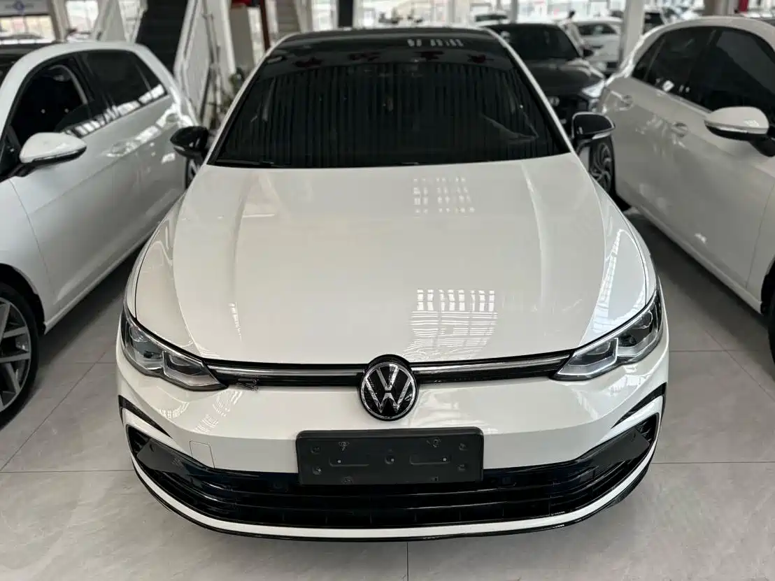 Volkswagen Golf 2023 280TSI DSG R-Line Lite фото 2