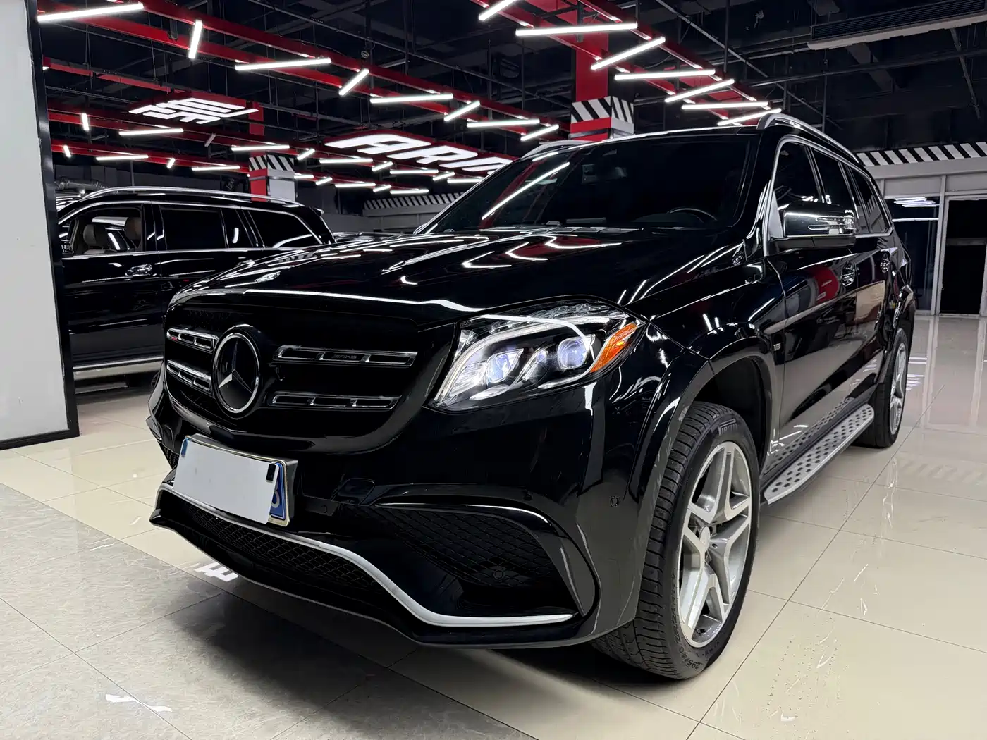 Mercedes-Benz GLS 2017 GLS 400 4MATIC Luxury фото 5