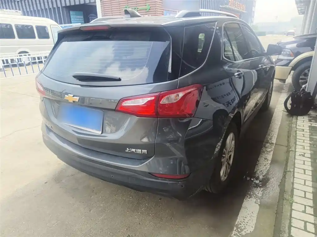 Chevrolet Equinox 2019 535T Auto Control Edition China V фото 7