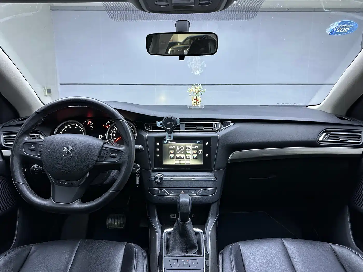 Peugeot 408 2014 1.8L Automatic Luxury Edition фото 7