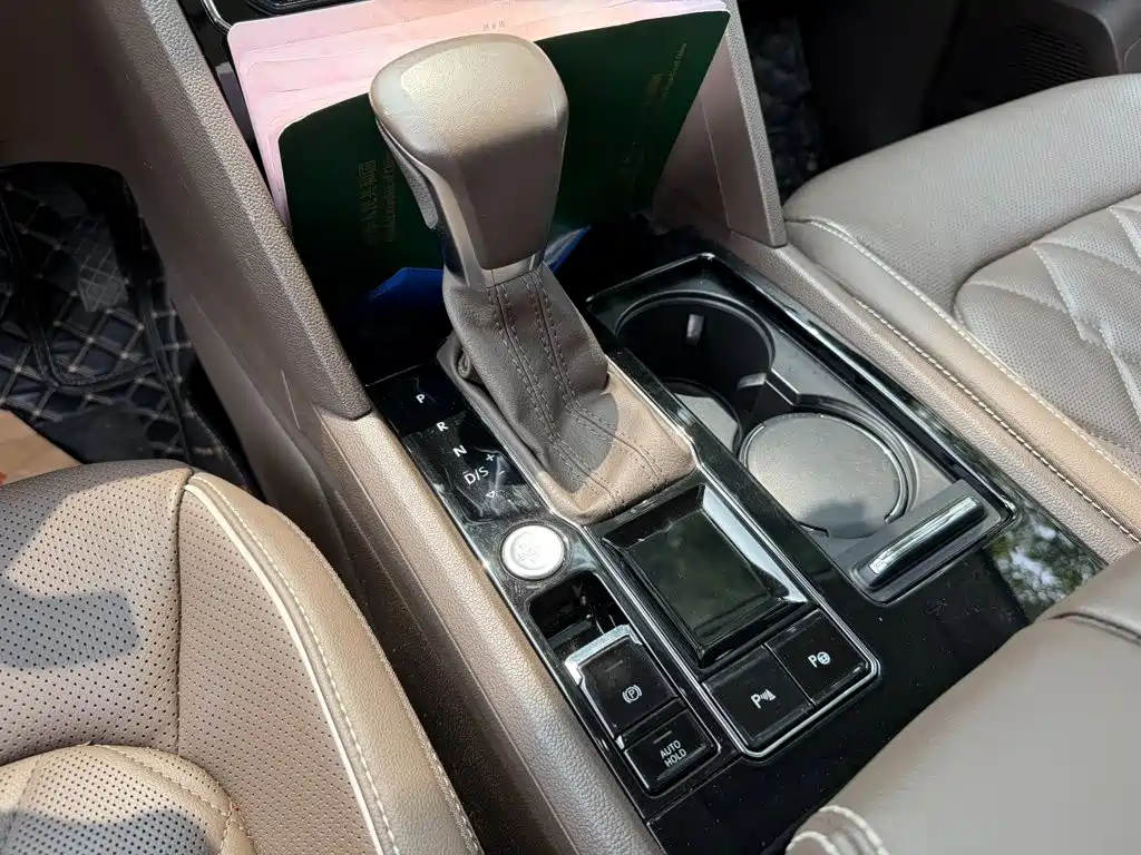 Volkswagen Viloran 2020 2020 380TSI Premium