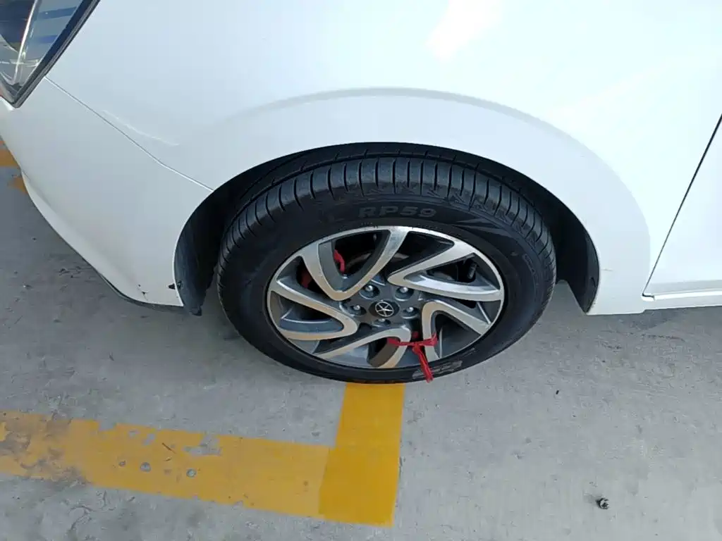 JAC Motors Refine S2 2016 2015 1.5L CVT Luxury Smart