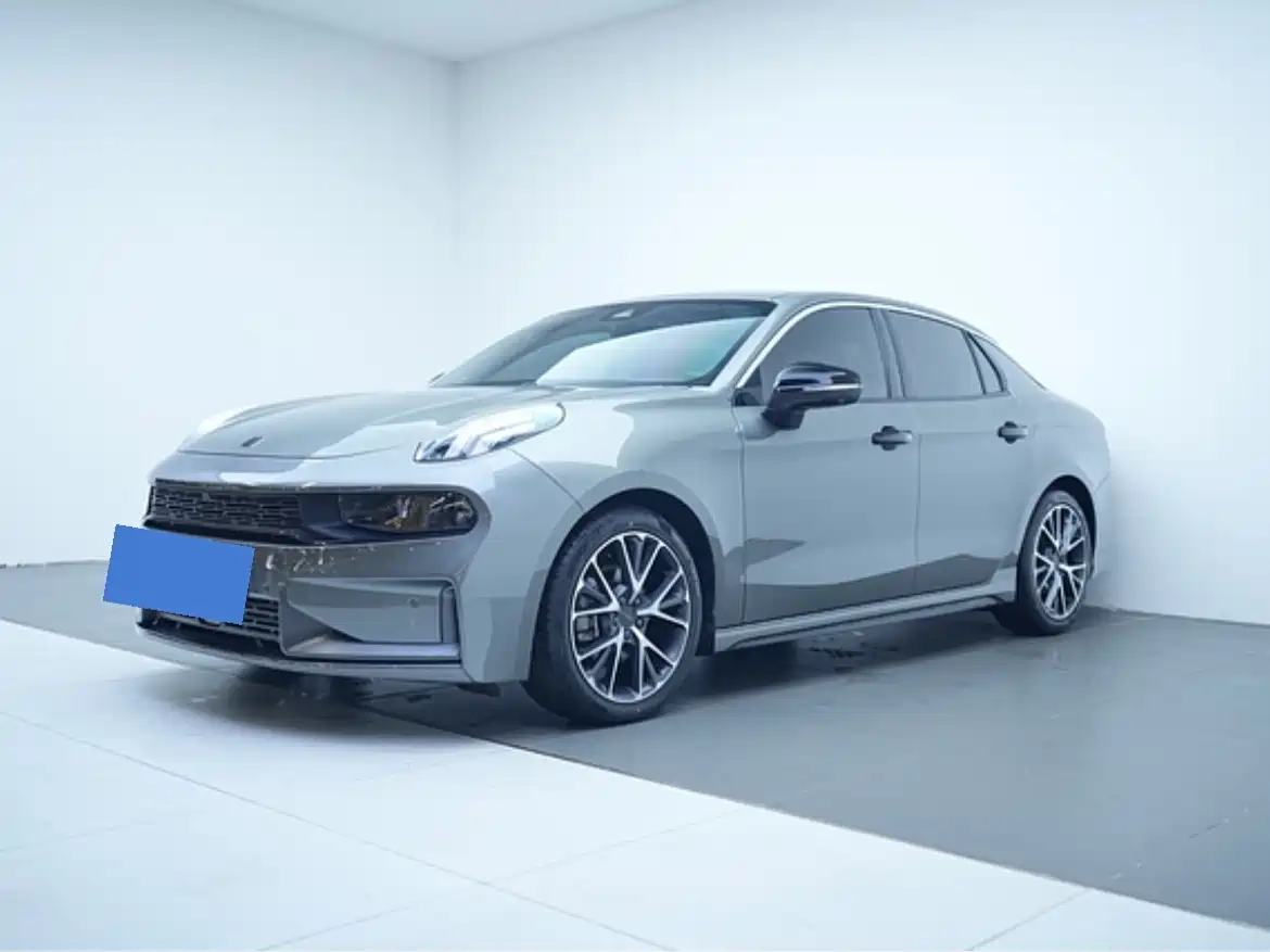 Lynk & Co 03 2021 1.5TD DCT Jin Champion Edition фото 2