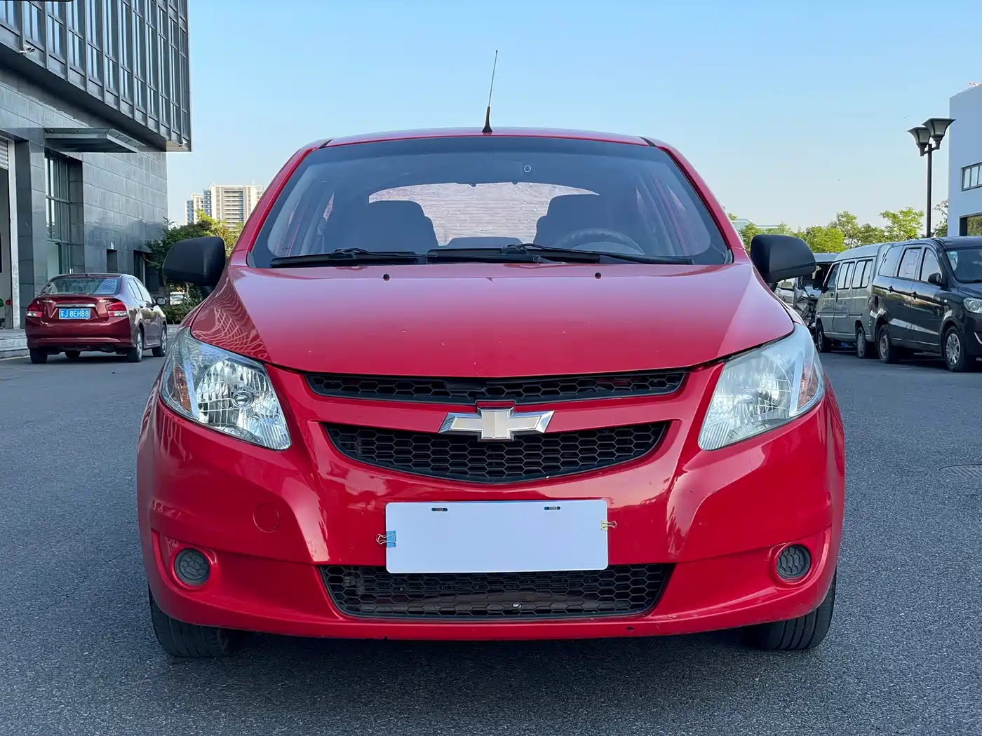 Chevrolet Sail 2013 Sedan 1.2L Manual Ideal Edition фото 2