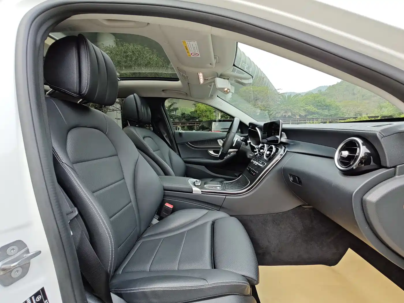 Mercedes-Benz C-Class 2020 Facelift C 260 L Sport фото 12