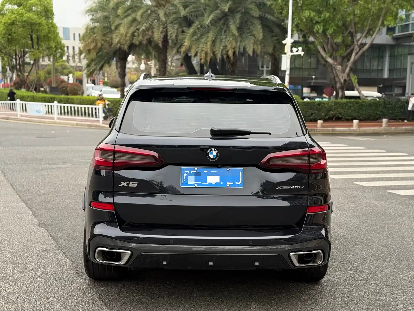BMW X5 2023 xDrive 40Li M Sport Package фото 8