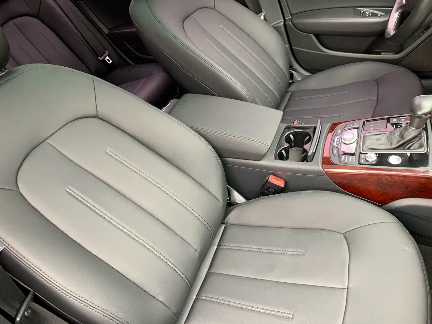 Audi A6L 2014 TFSI Standard фото 25