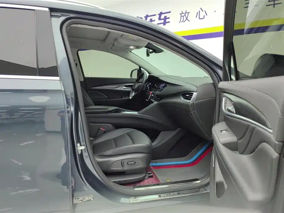 Buick Enclave 2022 652T 2WD Premium 7-Seater фото 8