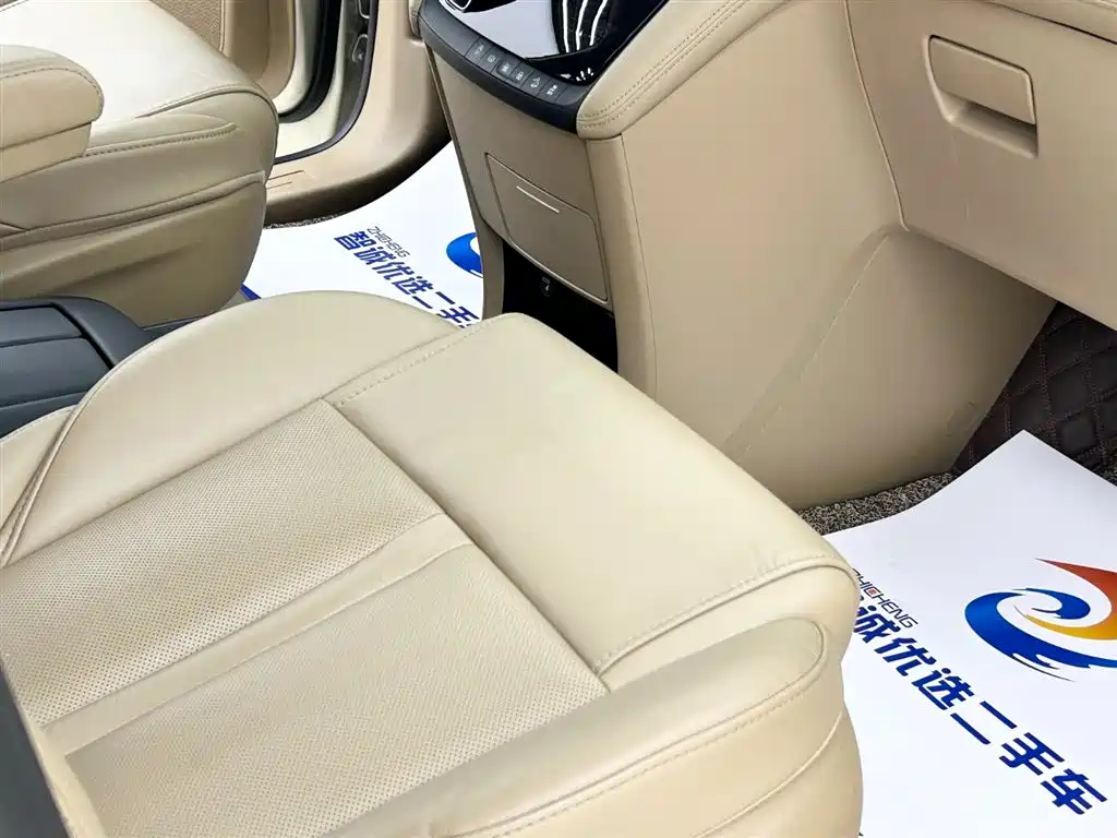 Buick GL8 2017 ES 28T Luxury China V фото 10
