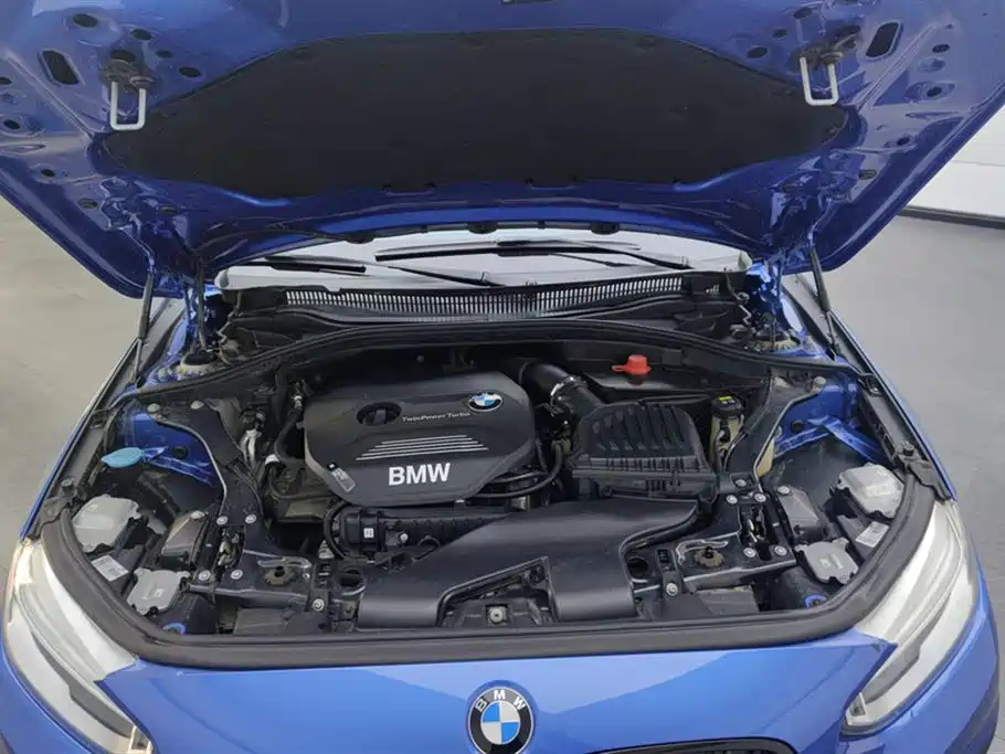 BMW 1 Series 2019 118i Fashion Edition фото 10