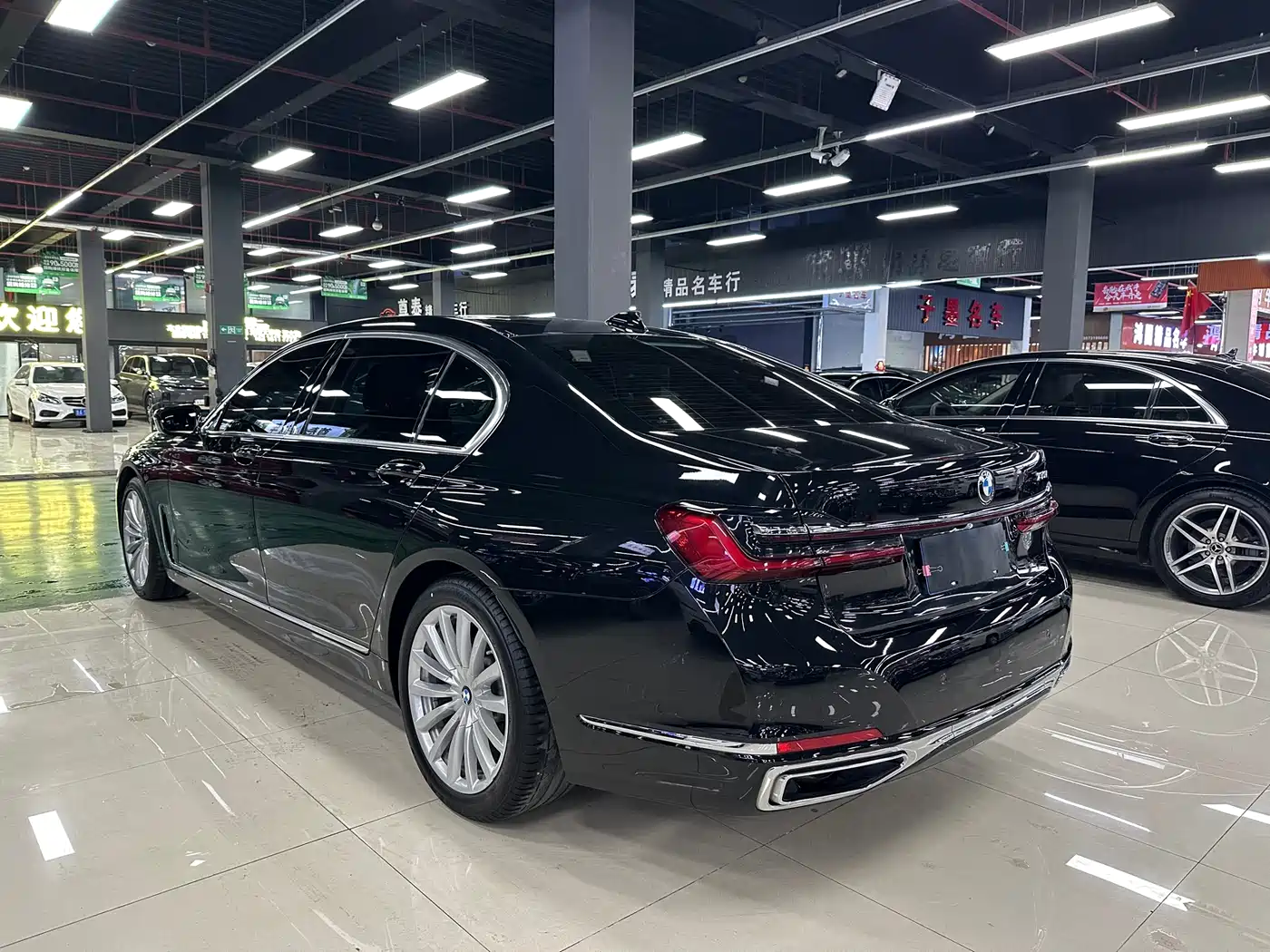 BMW 7 SERIES