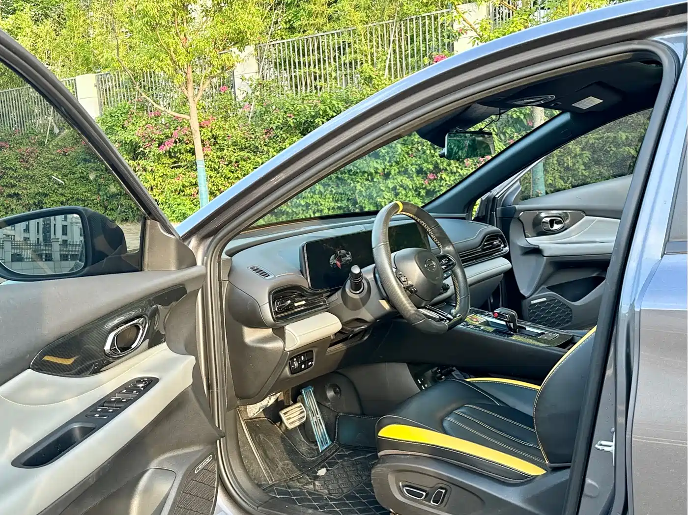 GAC Trumpchi Trumpchi Emkoo 2023 270T DCT J15 Edition фото 7