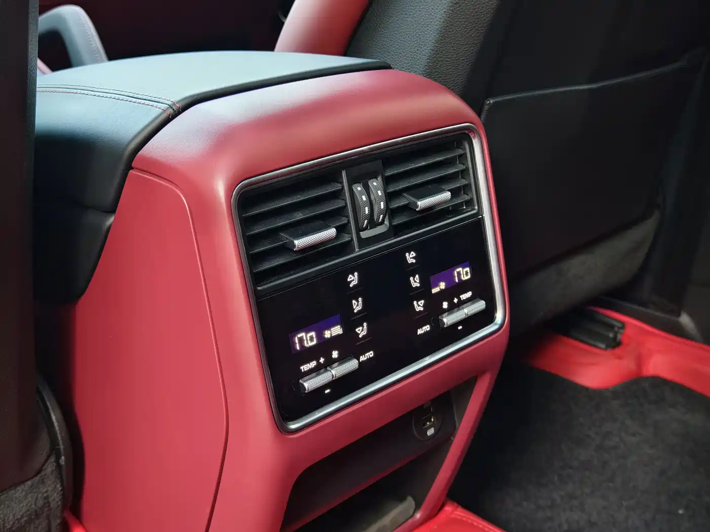 Porsche Cayenne 2019 Cayenne 3.0T фото 13