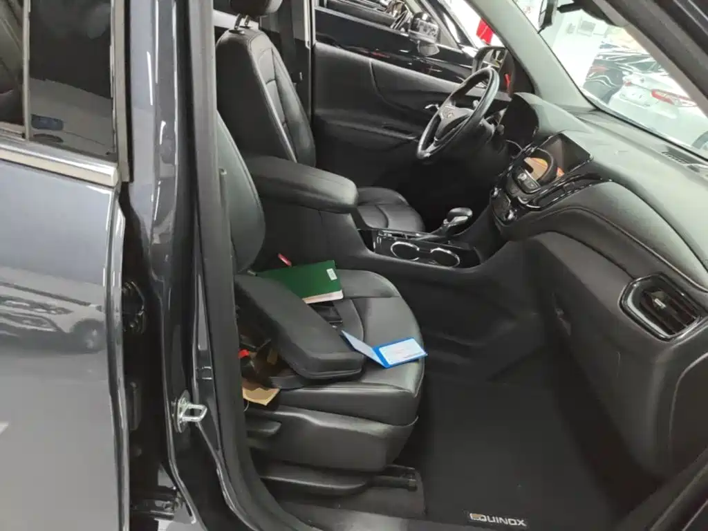 Chevrolet Equinox 2022 2021 535T Yujie Edition