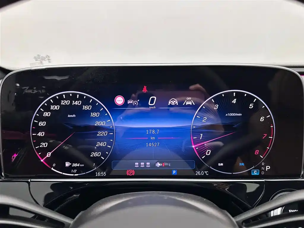 MERCEDES-BENZ E CLASS