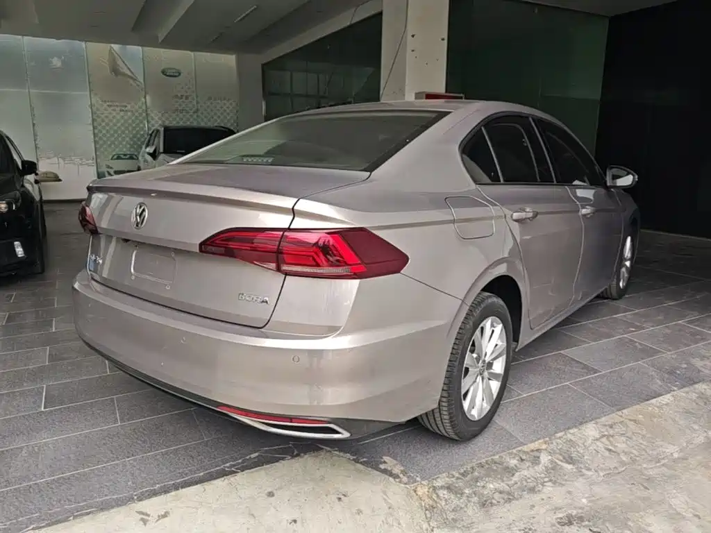 Фото 7 - Volkswagen Bora
