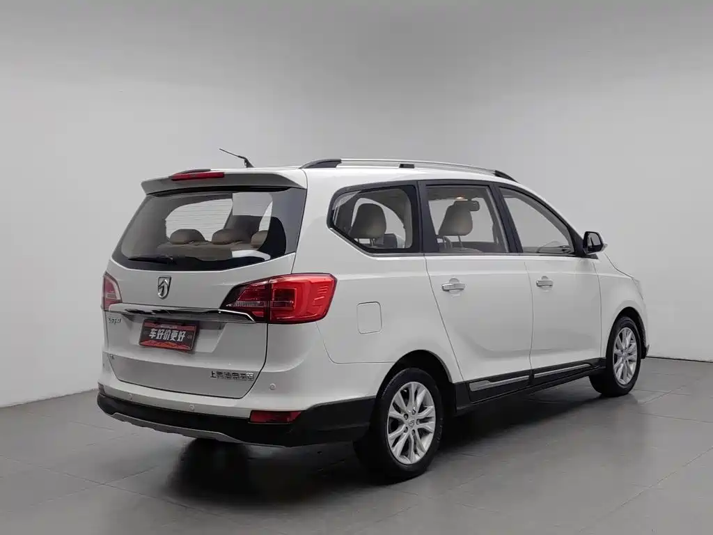 Baojun 730 2018 2016 1.8L iAMT Comfort 7-seater