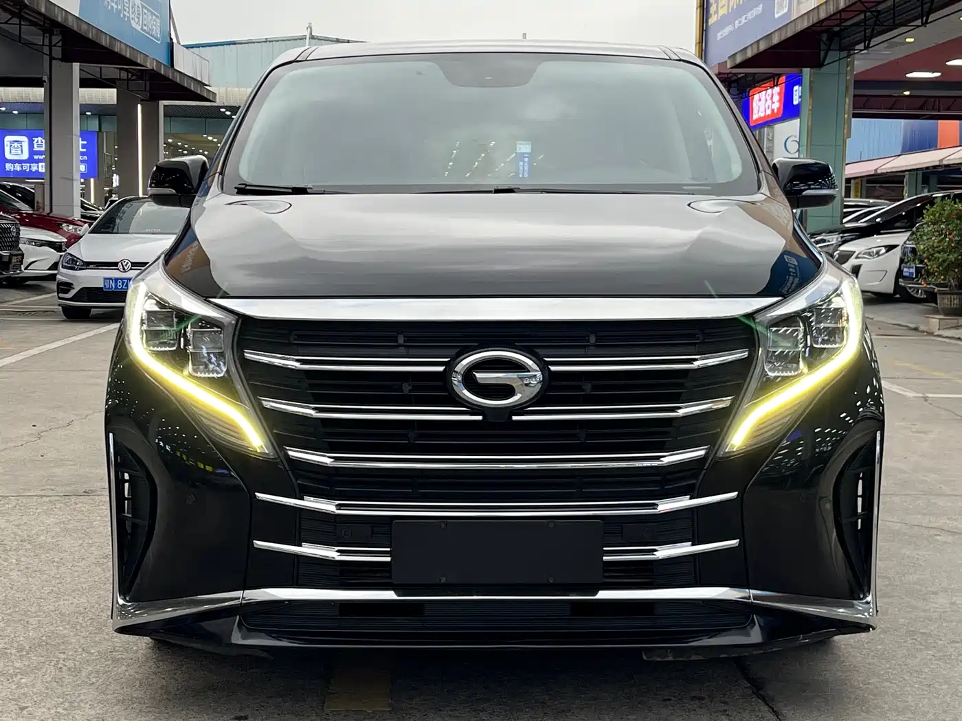 GAC TRUMPCHI M8