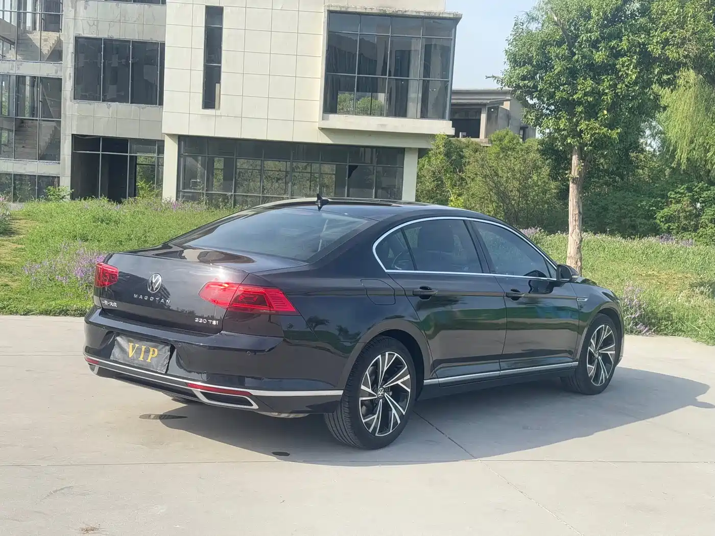 Volkswagen Magotan 2020 330TSI DSG Luxury фото 6
