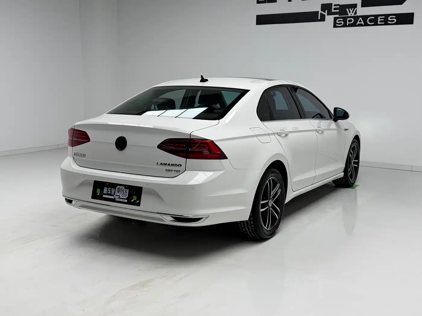 Volkswagen Lamando 2021 280TSI DSG Comfort Edition фото 4