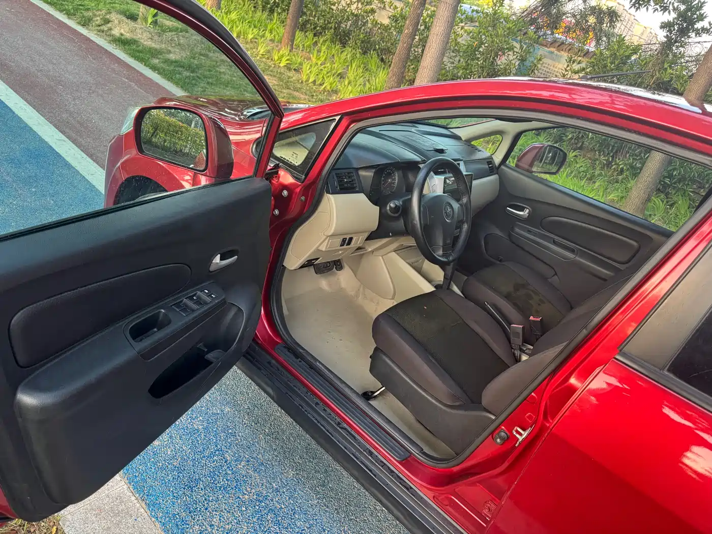 Venucia R50 2013 2013 1.6L Auto Fashion