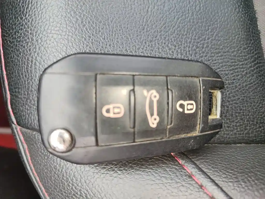 Citroën C3-XR 2016 2015 1.6L Automatic Pioneer