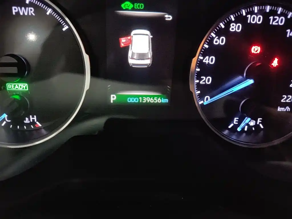 Toyota Wildlander 2020 Dual Engine 2.5L E-CVT FWD Luxury фото 19