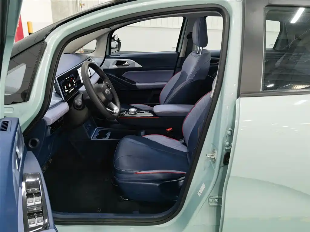 GEELY GEOMETRY E FIREFLY