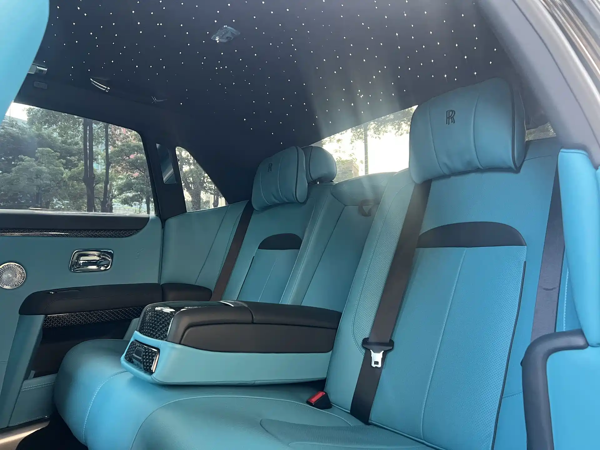 Фото 23 - Rolls-Royce Ghost
