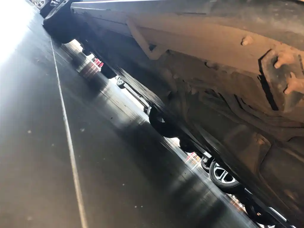 Toyota Wildlander 2020 Dual Engine 2.5L E-CVT FWD Luxury фото 6