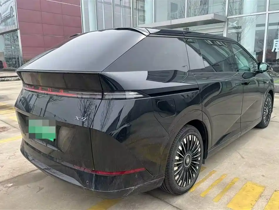 XIAOPENG X9