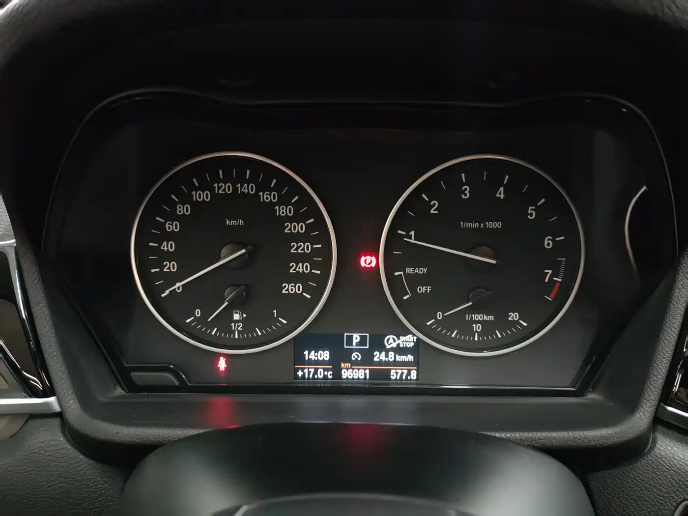 BMW X1 2018 sDrive18Li Premium Model фото 14