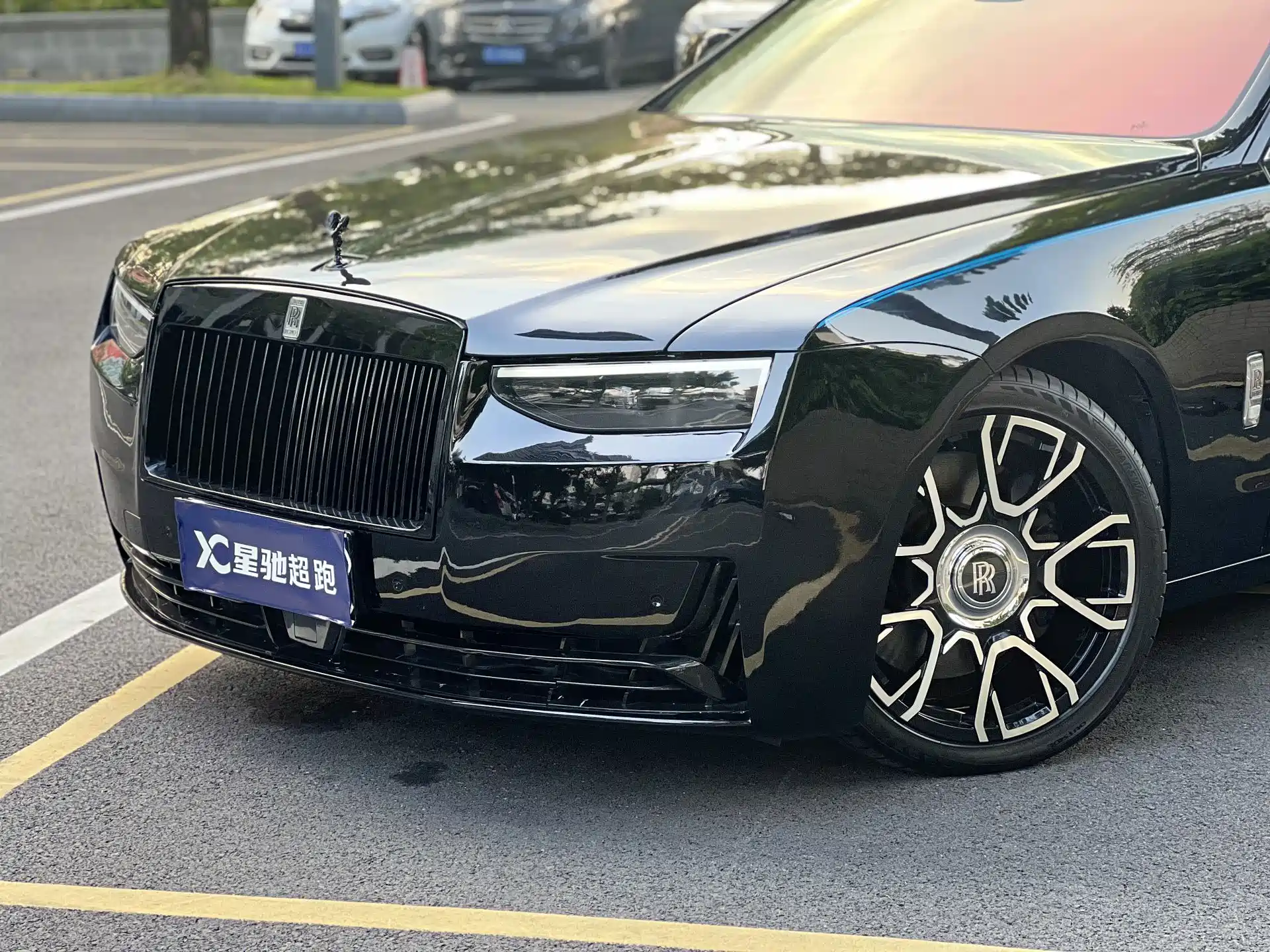Фото 33 - Rolls-Royce Ghost