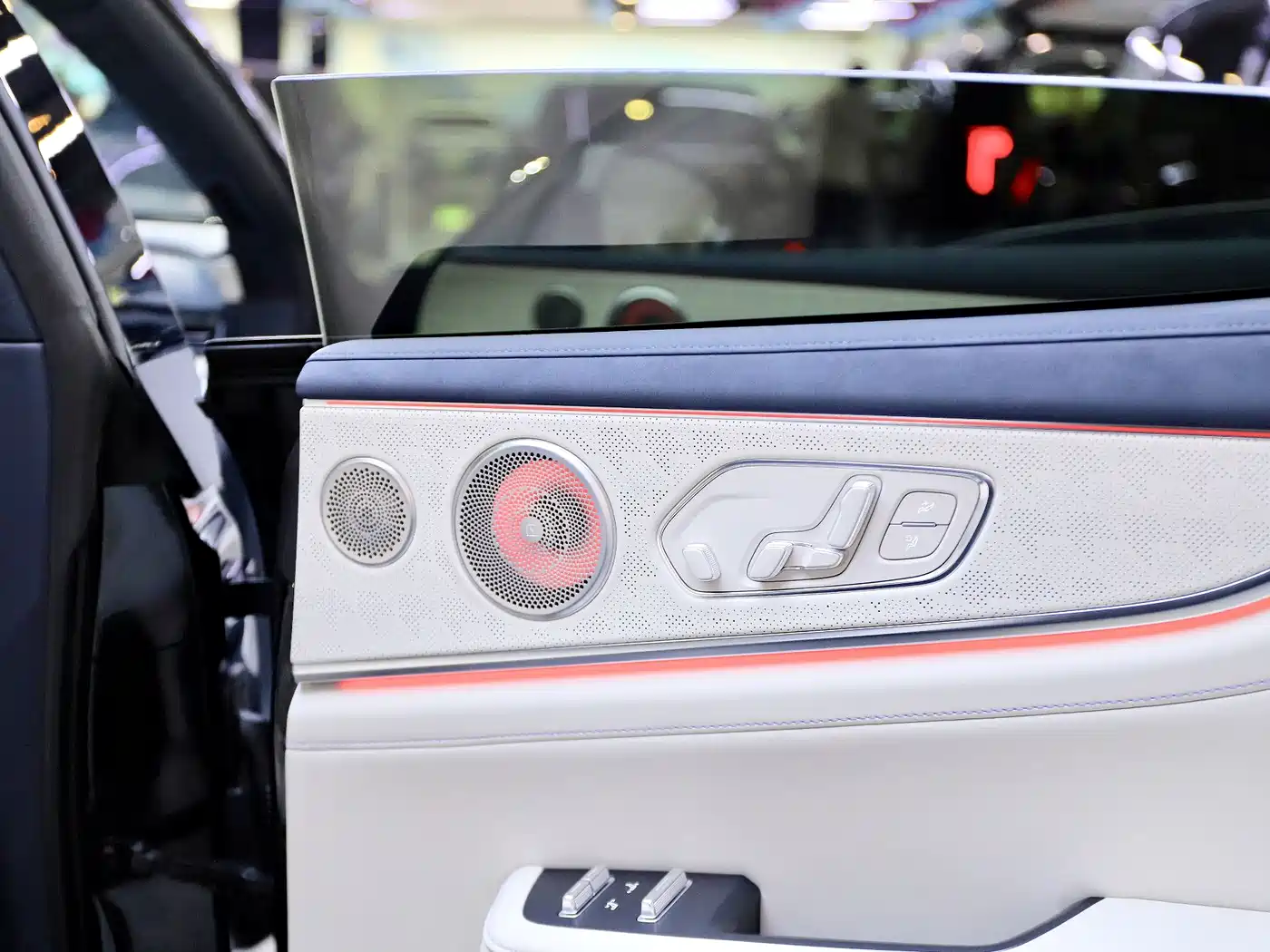 ZEEKR EXTREME KRYPTON 001