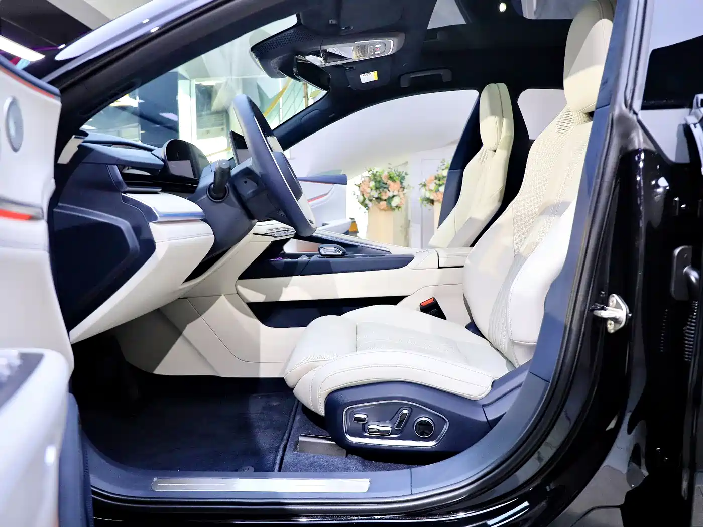 ZEEKR EXTREME KRYPTON 001