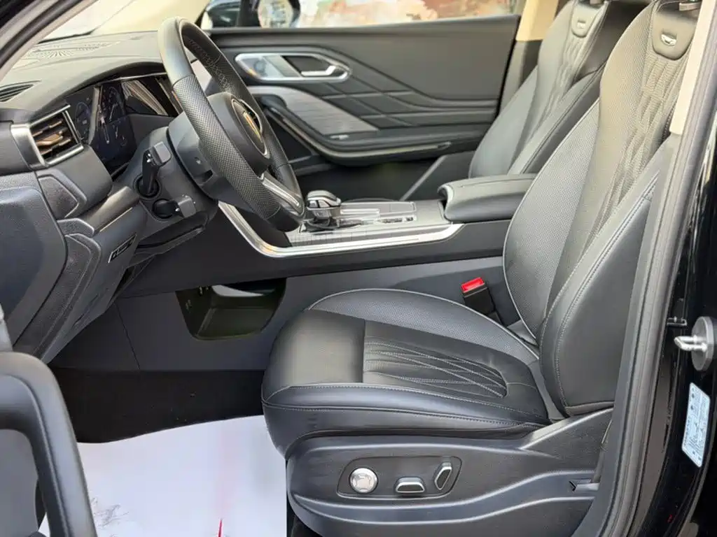 Hongqi HS7 PHEV 2024 2024 2.0T PHEV AWD Qichang Edition 7-seater