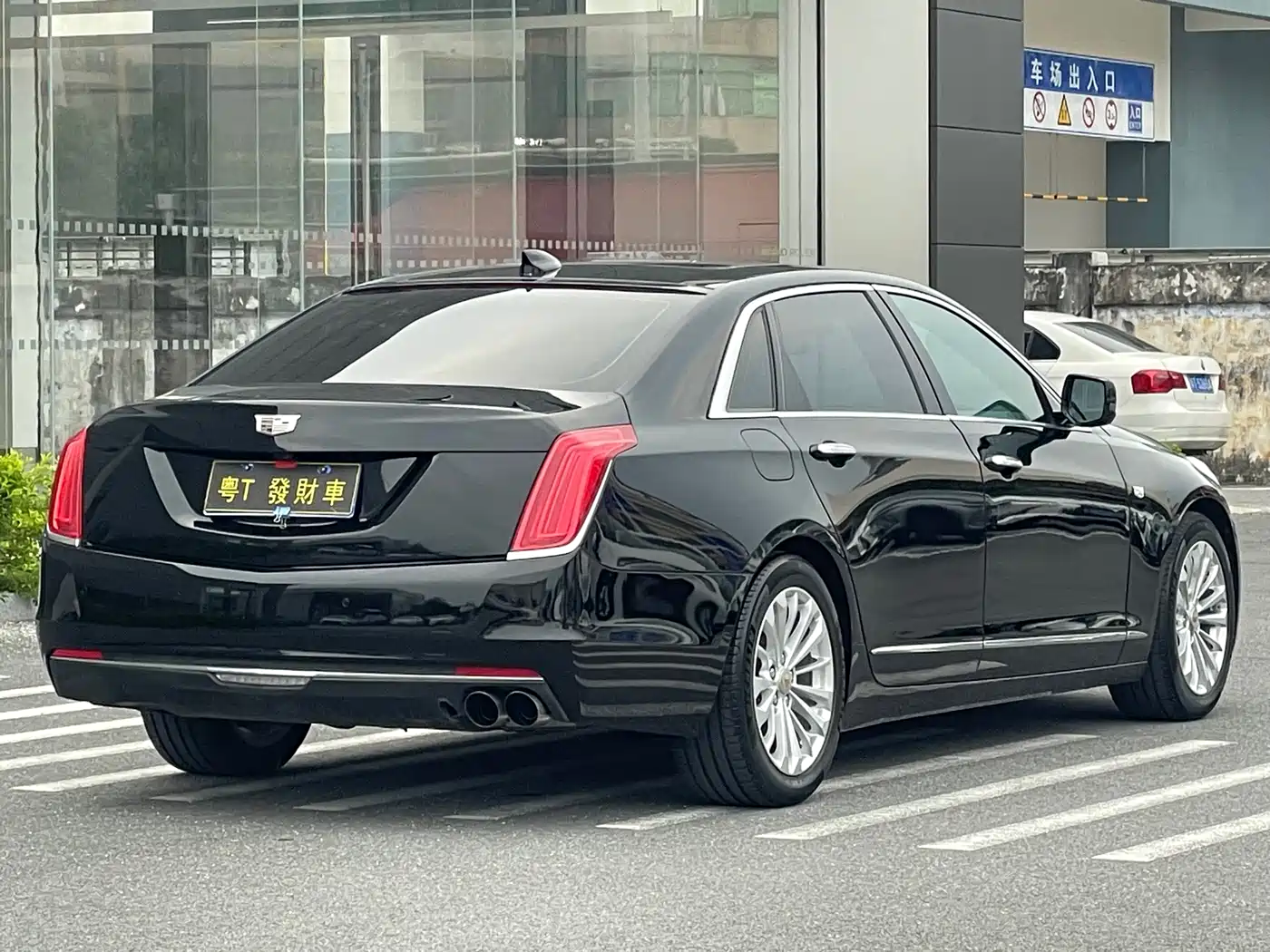 Cadillac CT6 2017 2016 28T Luxury