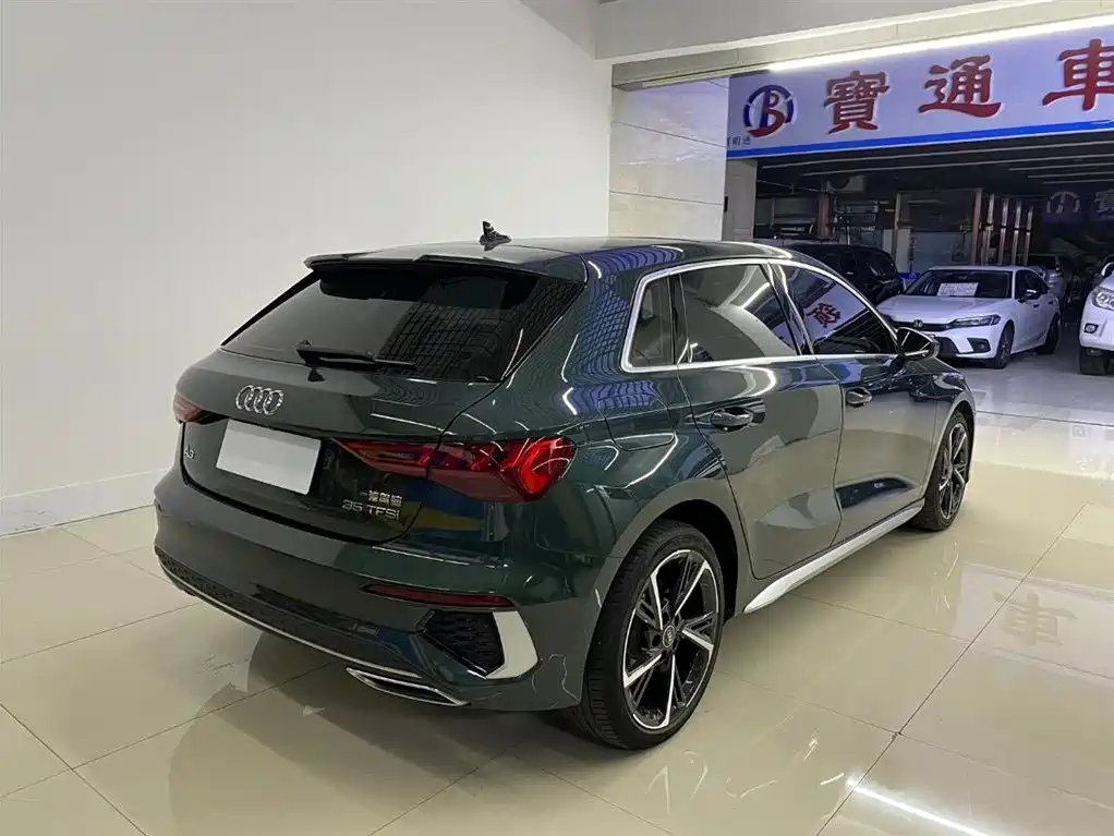 AUDI A3