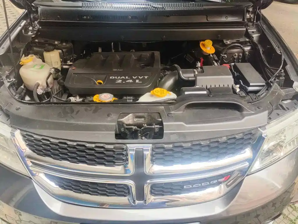 Dodge Journey 2015 2013 Model 2.4L 2WD Premium Edition