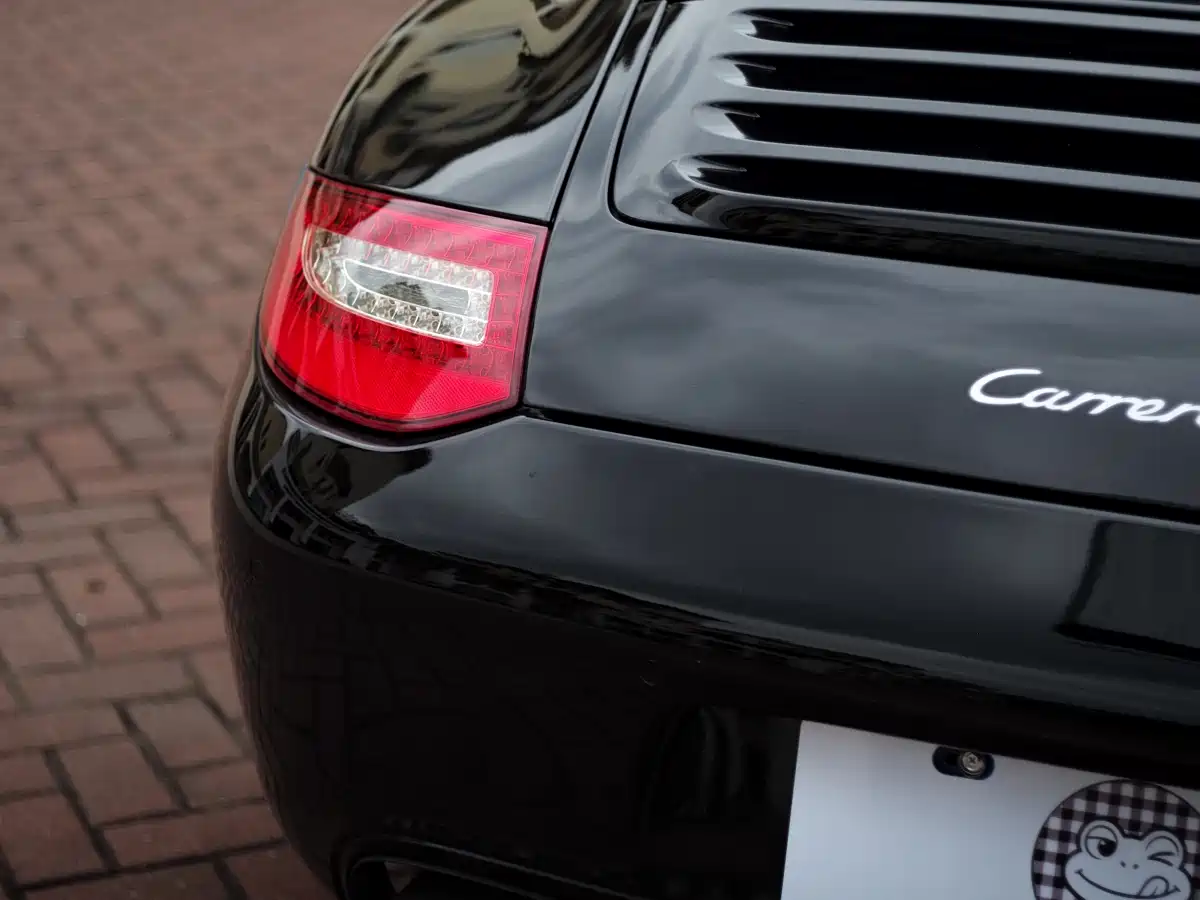 Porsche 911 2010 Carrera 3.6L фото 9