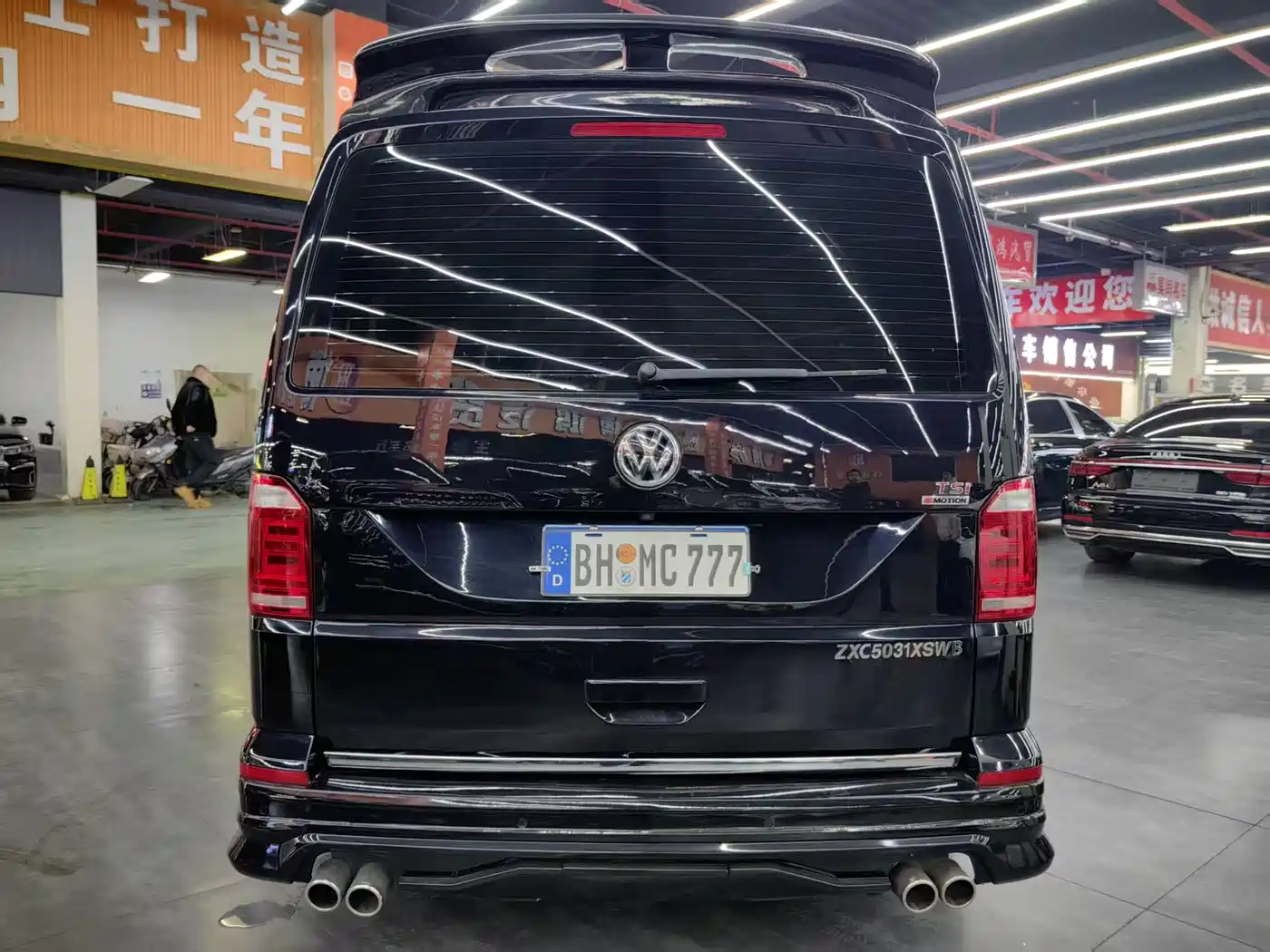 Volkswagen Caravelle 2017 2.0TSI 4WD Comfort 7-Seater фото 17