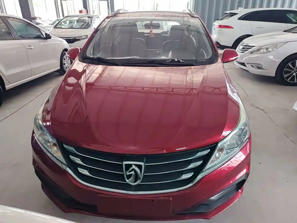 Baojun 310 2017 2016 1.2L Manual Luxury Type